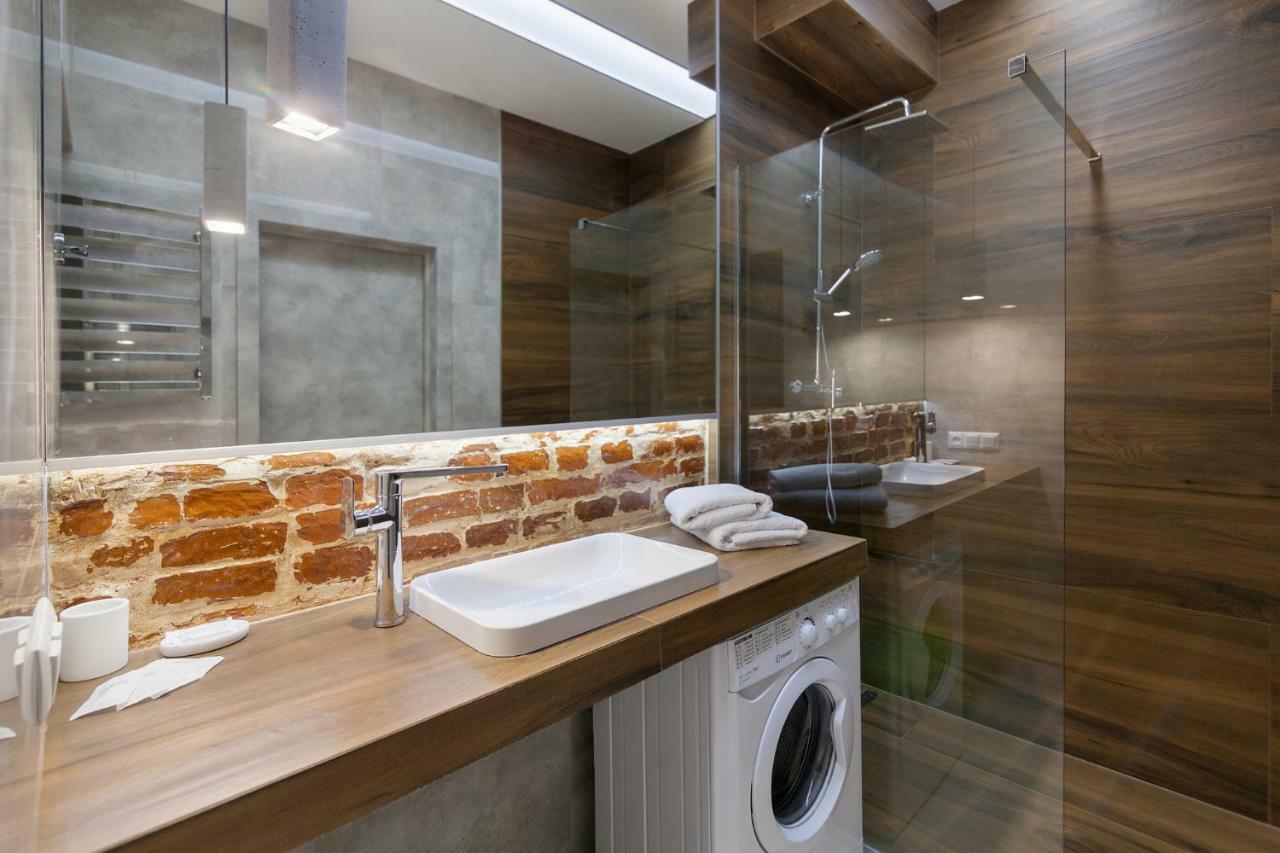 Leogrand Loft Apartments On Lychakivska 4 Lviv Eksteriør billede
