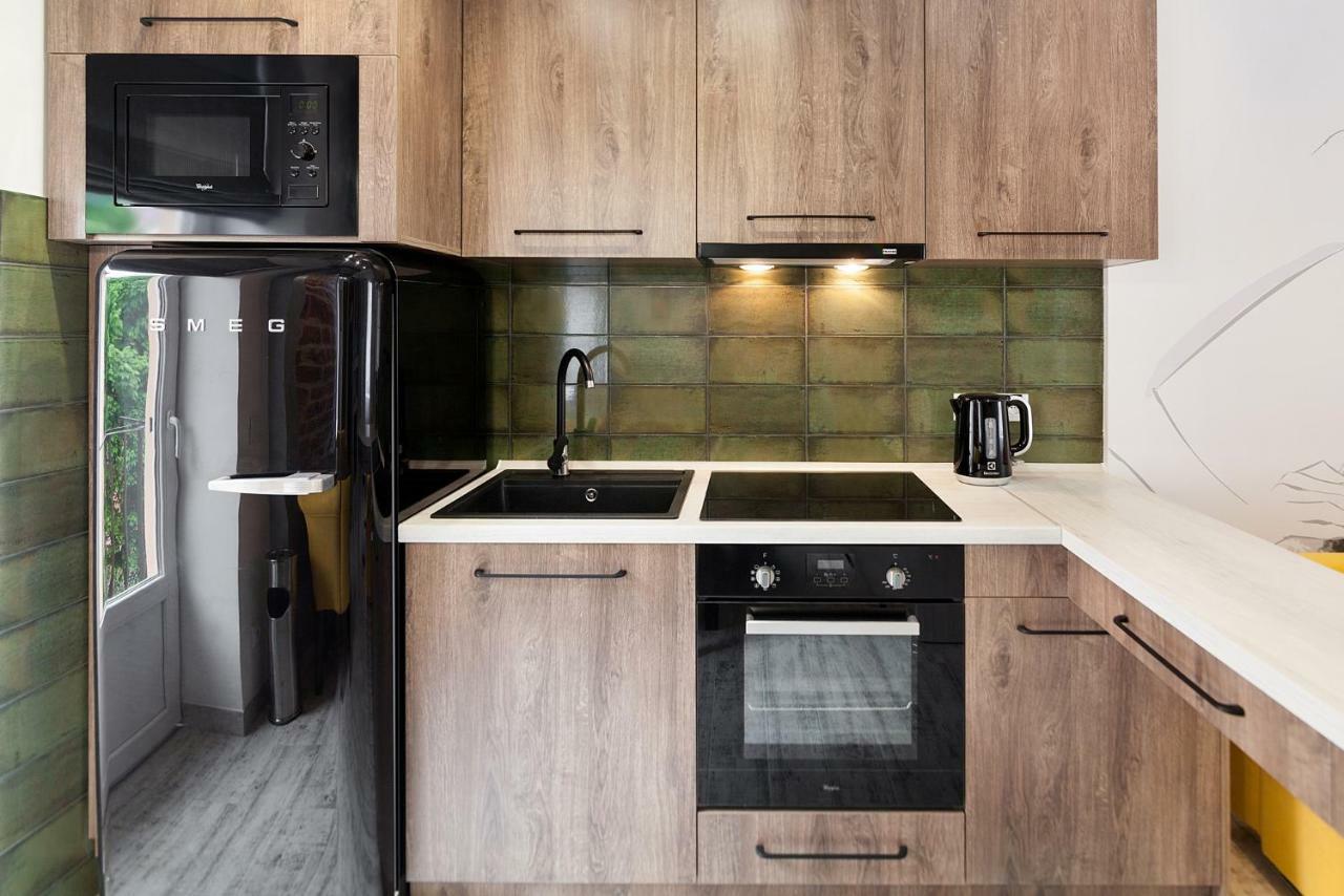 Leogrand Loft Apartments On Lychakivska 4 Lviv Eksteriør billede
