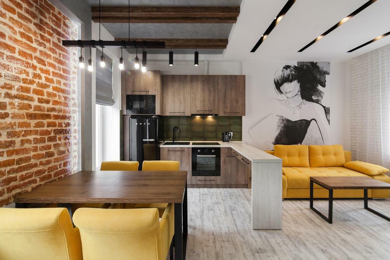 Leogrand Loft Apartments On Lychakivska 4 Lviv Eksteriør billede